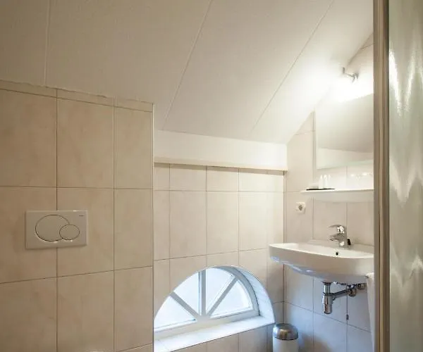 Mert 5 Bed & Breakfast 3*